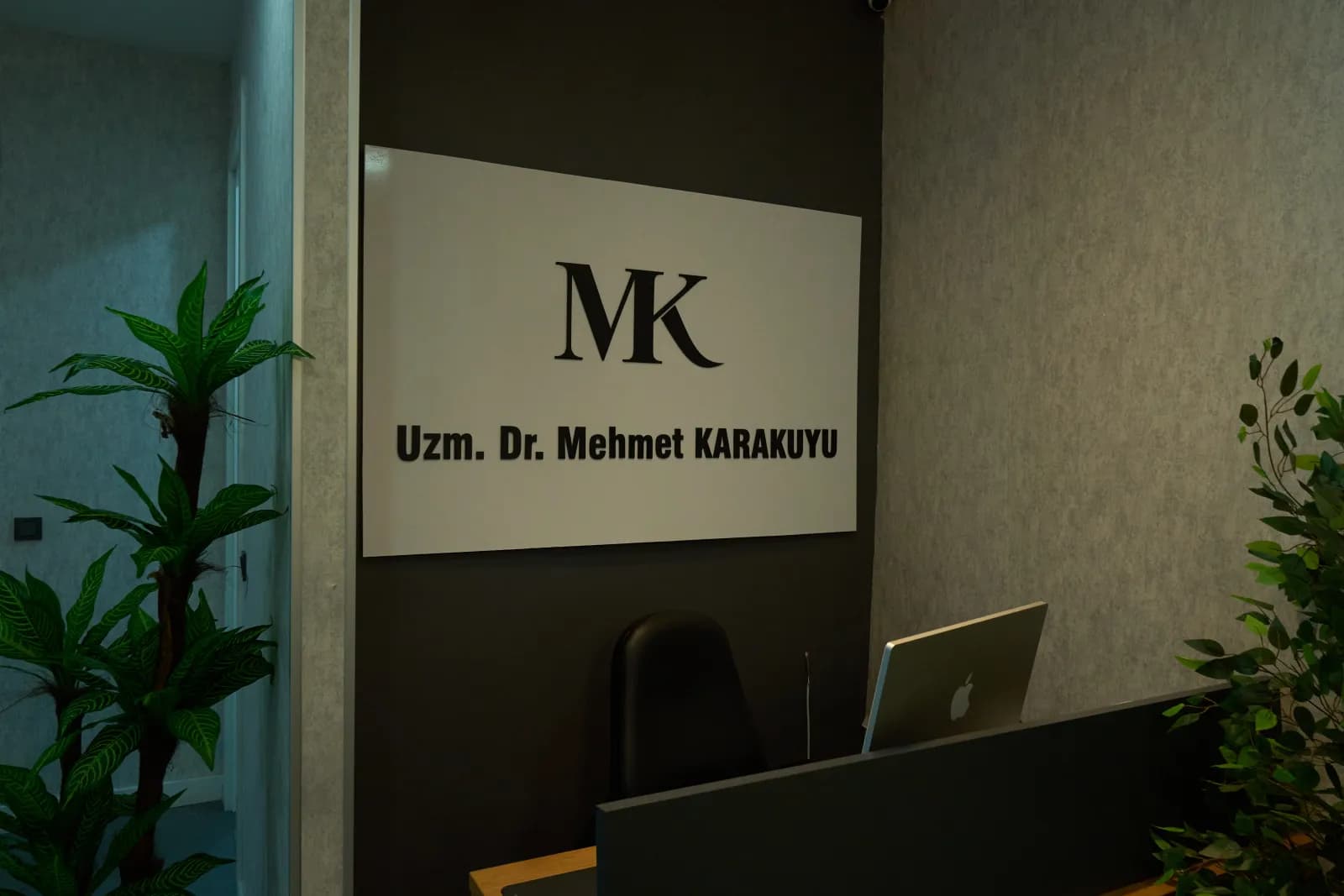 Dövme silme merkezimizin uygulama ve değerlendirme alanı